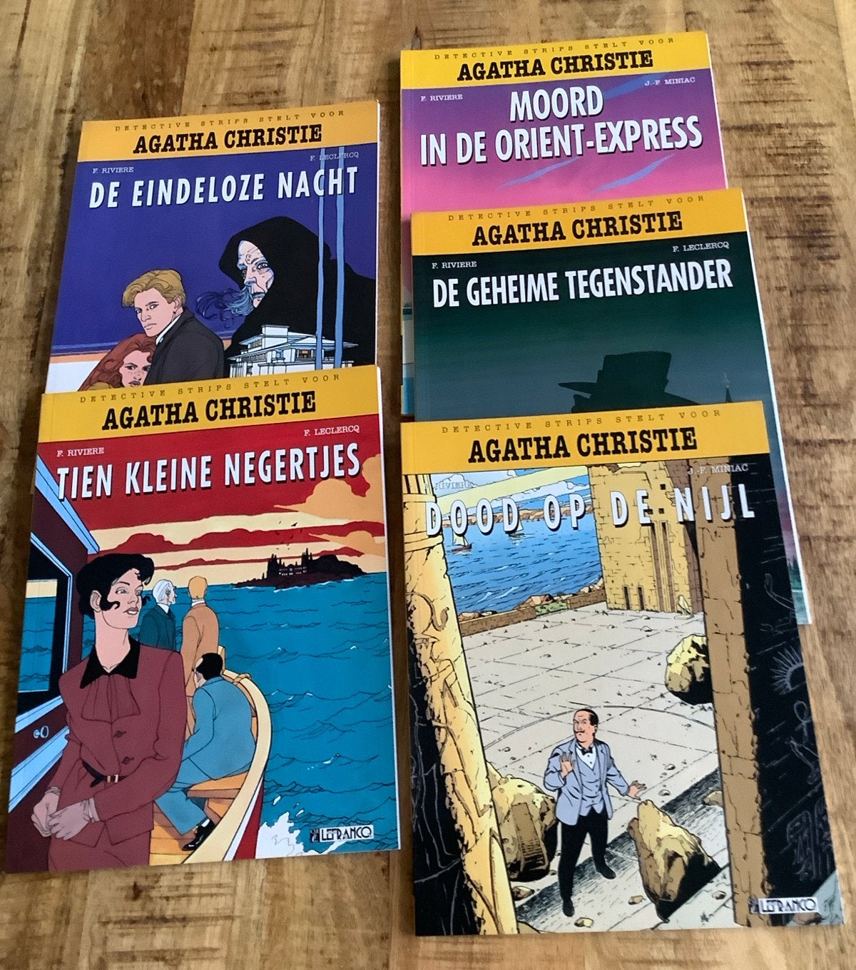 Agatha Christie Detective Strips - 5 delen, Meerdere stripboeken, Ophalen of Verzenden, Zo goed als nieuw