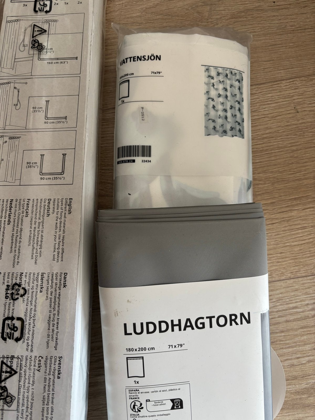 IKEA VIKARN douchegordijnstang met douchegordijnen, Meerkleurig, Nieuw, Douche-accessoire, Ophalen