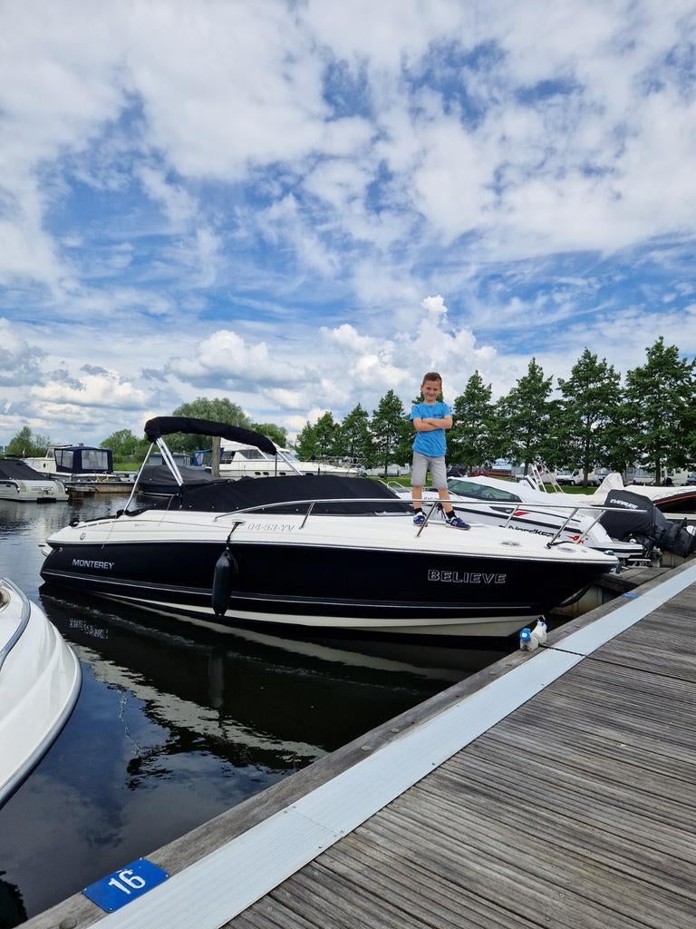 Monterey 214 FSC Cuddy Volvo Penta 190pk lpg incl trailer, Watersport en Boten, Speedboten, Ophalen, Gebruikt, Binnenboordmotor