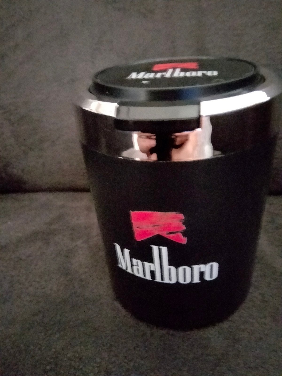 Marlboro Asbak voor in de auto, Verzamelen, Ophalen of Verzenden, Nieuw, Asbak