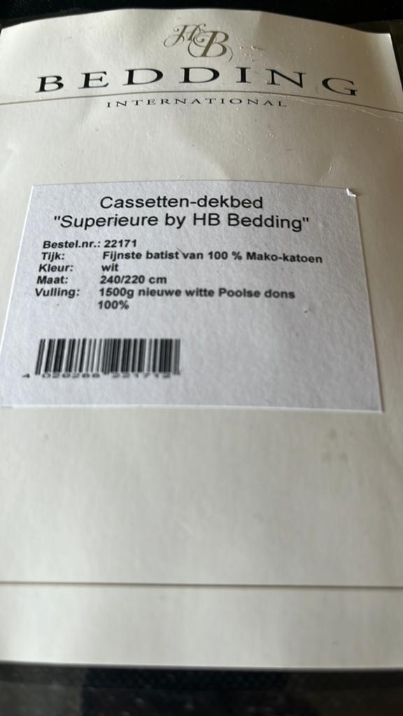 Dekbed 240/220 nieuw, Huis en Inrichting, Slaapkamer | Beddengoed, Wit, Ophalen of Verzenden, Deken of Dekbed, Nieuw