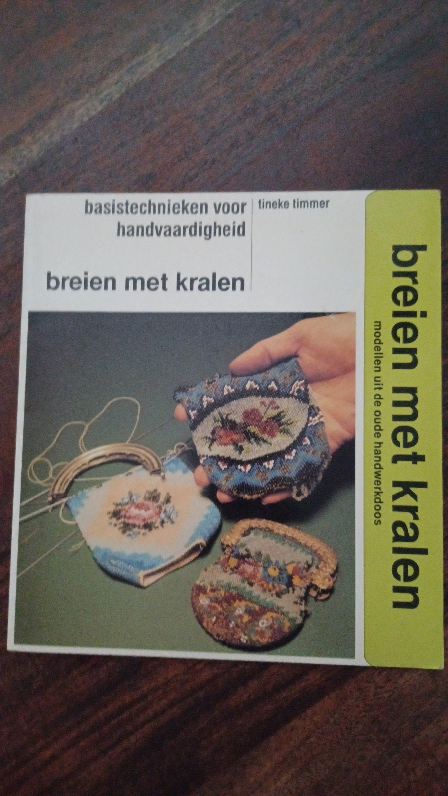 Breien met kralen, Boeken, Ophalen of Verzenden, Zo goed als nieuw, Breien en Haken, Tineke Timmer