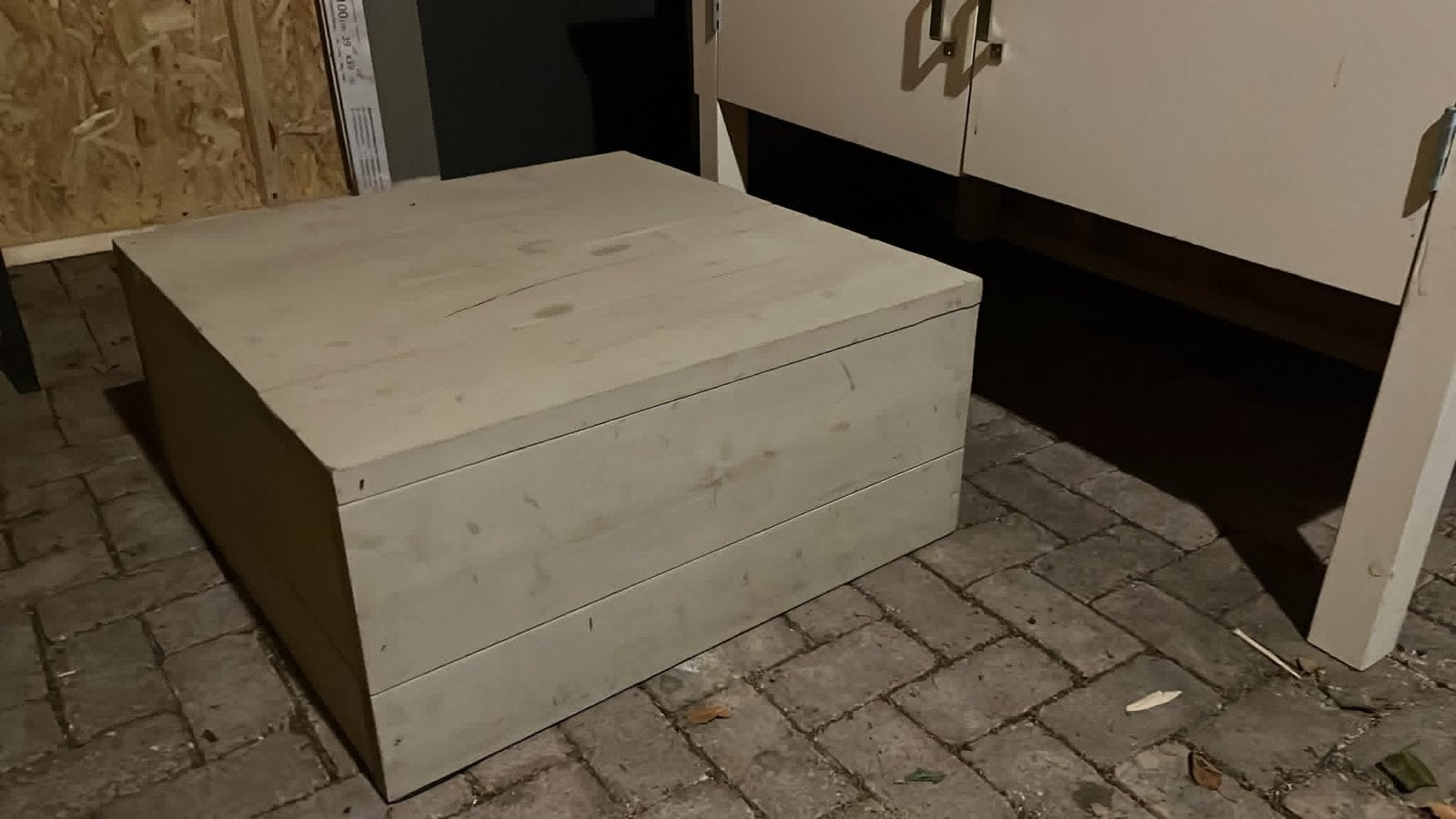 Steigerhout greywash tafeltje / hocker 80x80x36 cm, Ophalen, Gebruikt