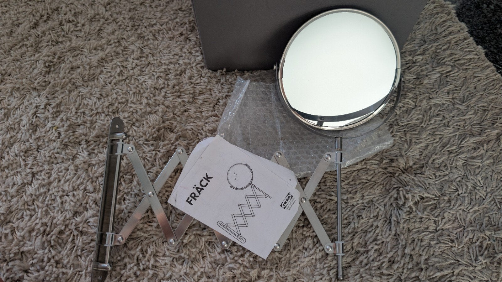 IKEA FRÄCK uitschuifbare spiegel, Huis en Inrichting, Woonaccessoires | Spiegels, Ophalen of Verzenden