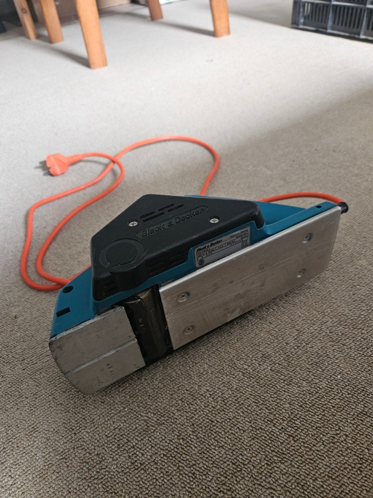 goedwerkende schaafmachine  merk  black & decker, Doe-het-zelf en Verbouw, Ophalen of Verzenden, Gebruikt