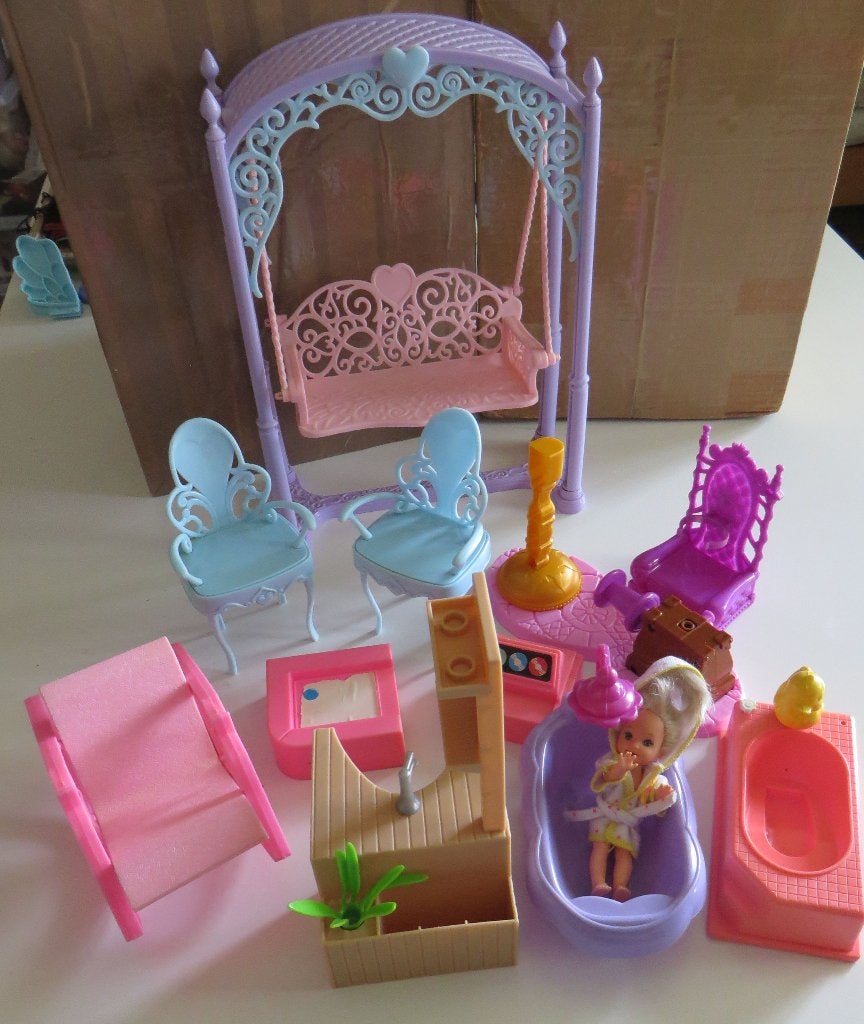 Barbie meubeltjes, Ophalen, Zo goed als nieuw, Accessoires