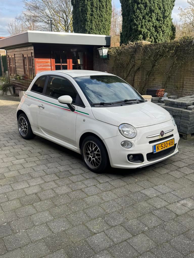 Fiat 500 0.9 Twinair 2015 Wit, Voorwielaandrijving, Leder en Stof, USB, Handgeschakeld