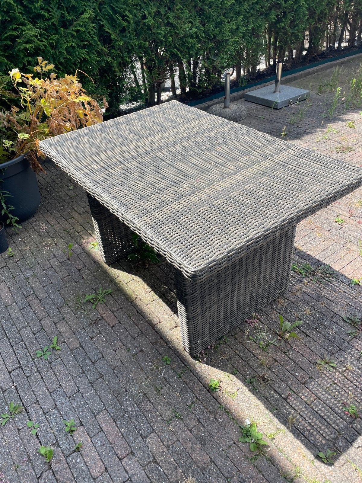 Grote rechthoekige tuintafel van wicker, Ophalen, Gebruikt, Rechthoekig, Wicker