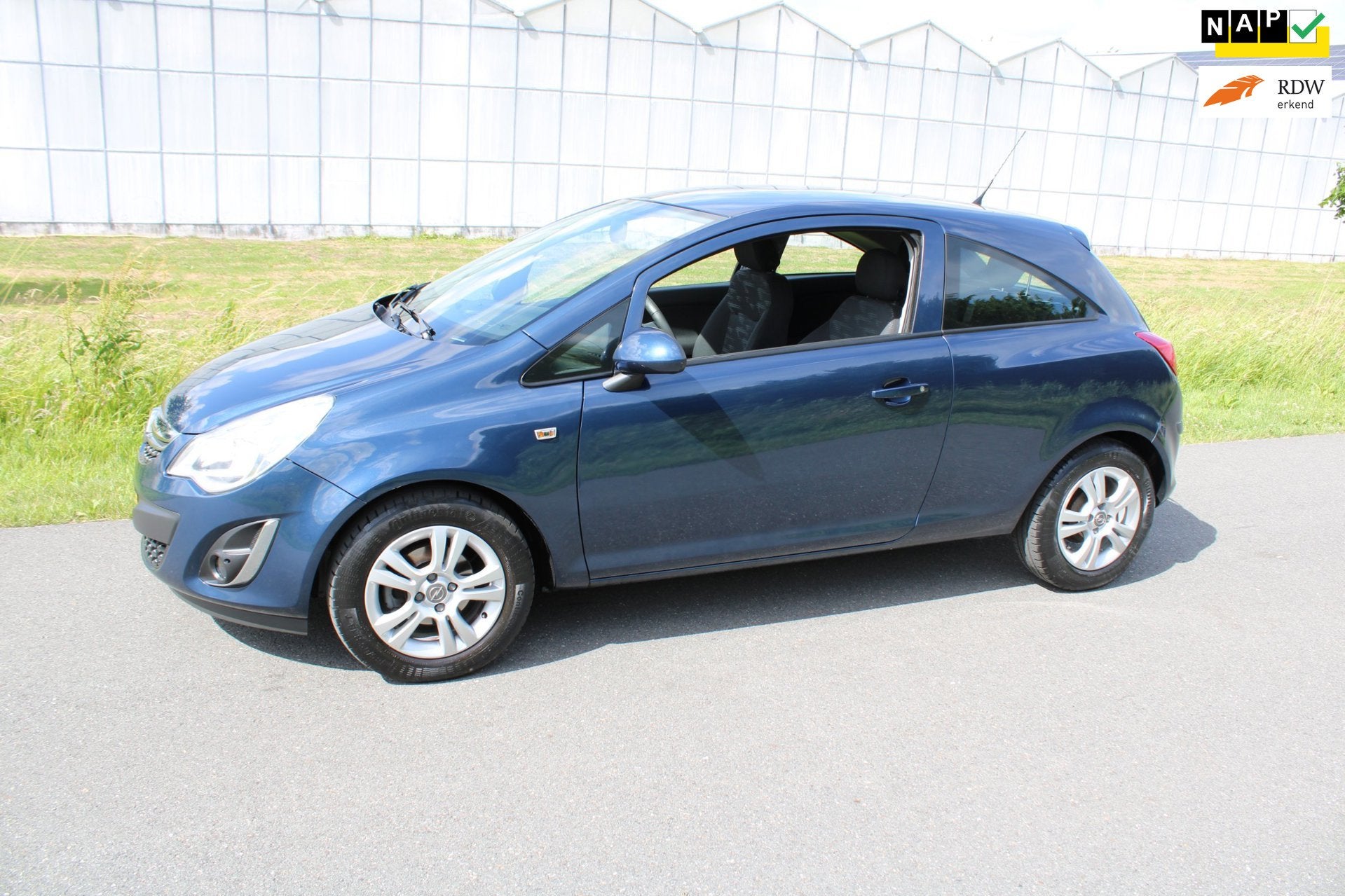Opel Corsa 1.2-16V Berlin, Auto's, Voorwielaandrijving, 4 cilinders, Blauw, 1229 cc