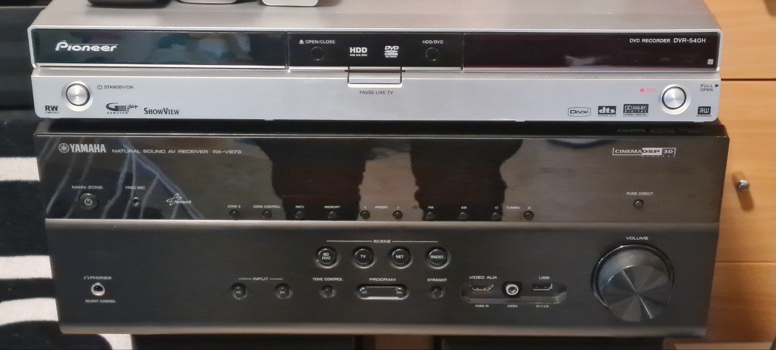 Yamaha RX-V673 + Pioneer DVR-540H + Yamaha NS-120, Ophalen