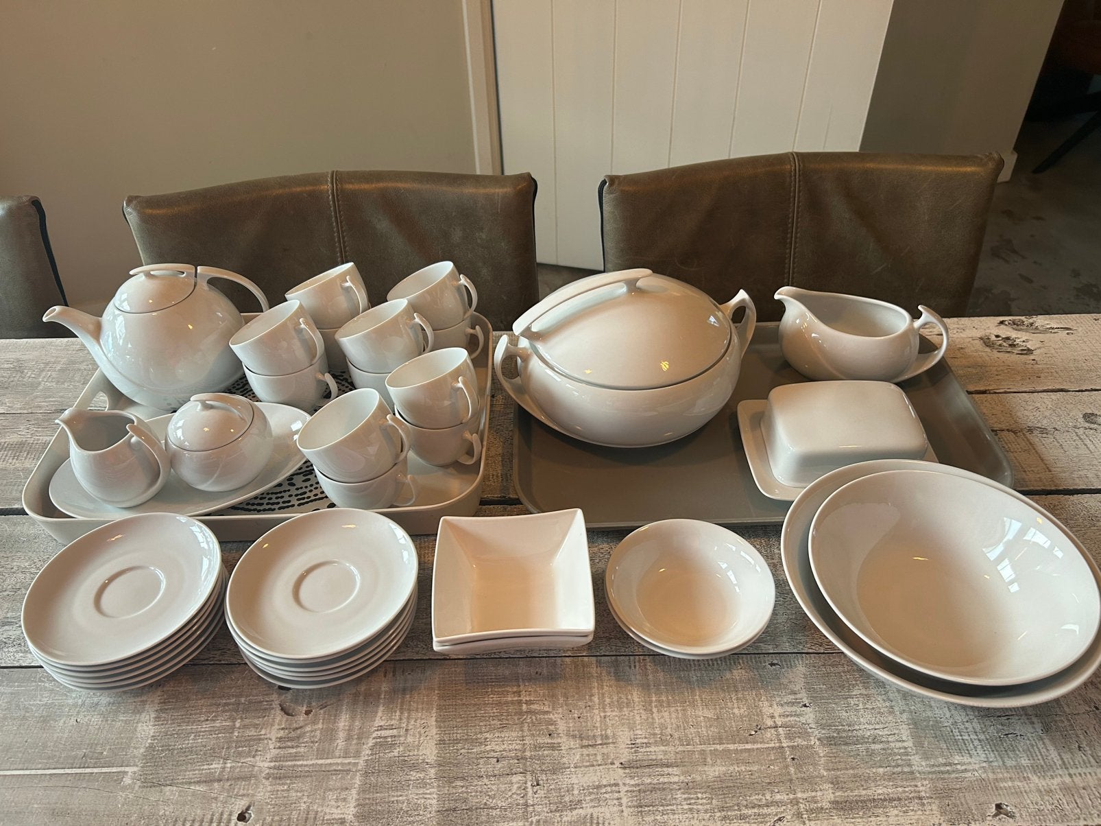 35-delig porseleinen servies Seltmann Weiden!, Ophalen, Zo goed als nieuw, Bord(en), Overige stijlen