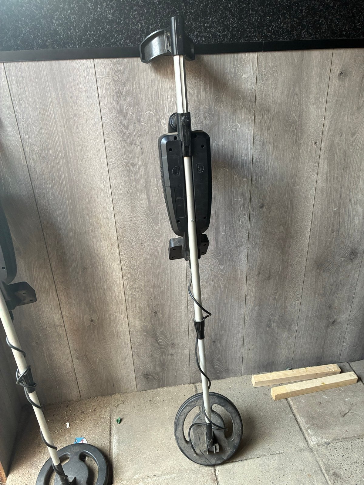 Metaaldetector - Gebruikt, goede staat, Overige merken, Gebruikt, Ophalen of Verzenden, 30 cm of minder