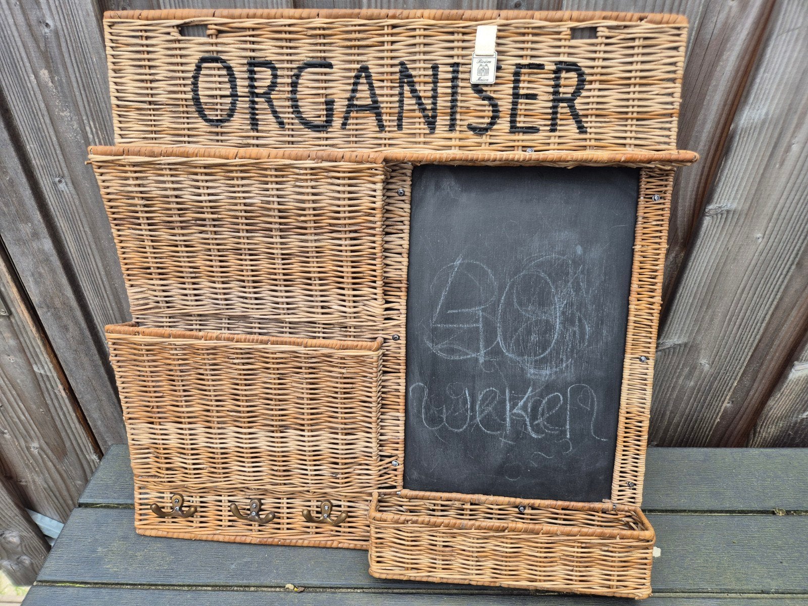 Rivièra Maison rotan organizer met krijtbord en haken, Ophalen, Gebruikt, Landelijk, Natuurlijk materiaal