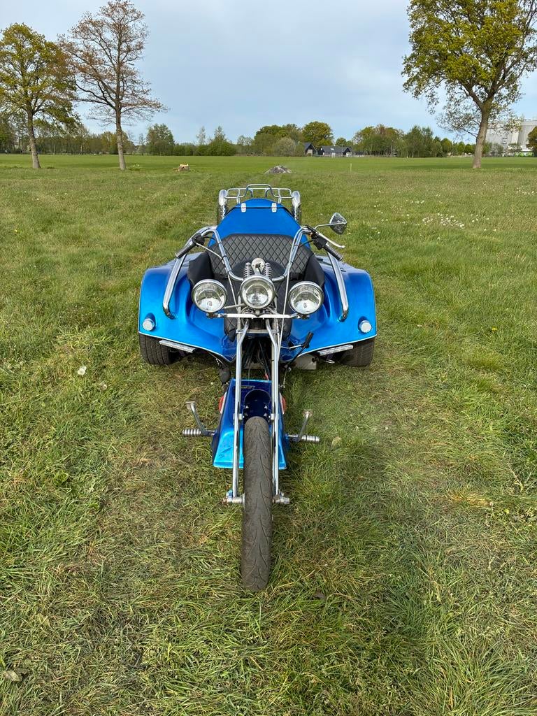 Boom trike