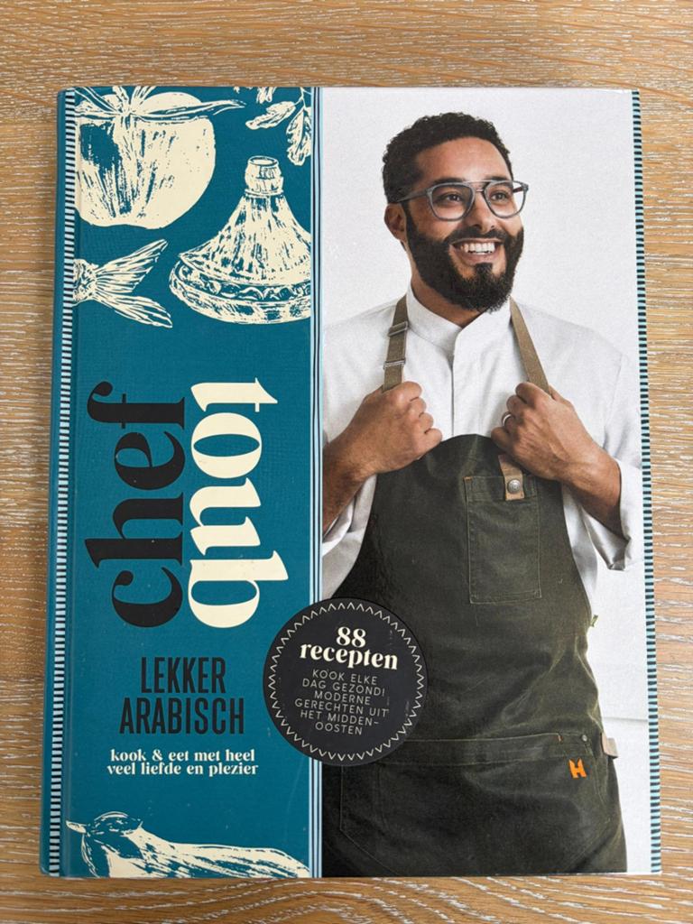 Kookboek Chef Toub: Lekker Arabisch - Zo goed als nieuw, Boeken, Ophalen of Verzenden