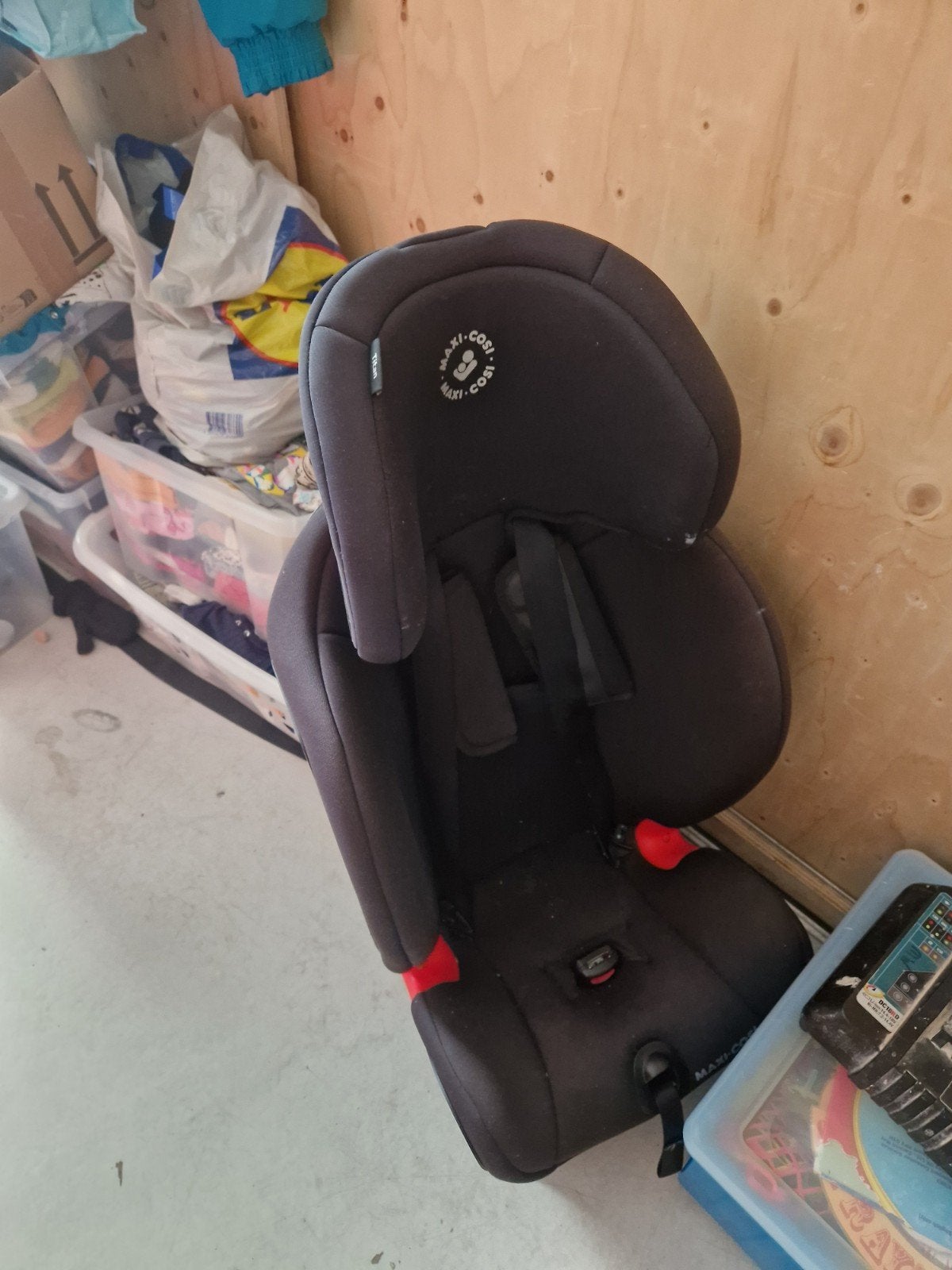 Maxi-Cosi Titan autostoel - Zo goed als nieuw, Kinderen en Baby's, Autostoeltjes, Autogordel of Isofix, Ophalen of Verzenden, Zo goed als nieuw