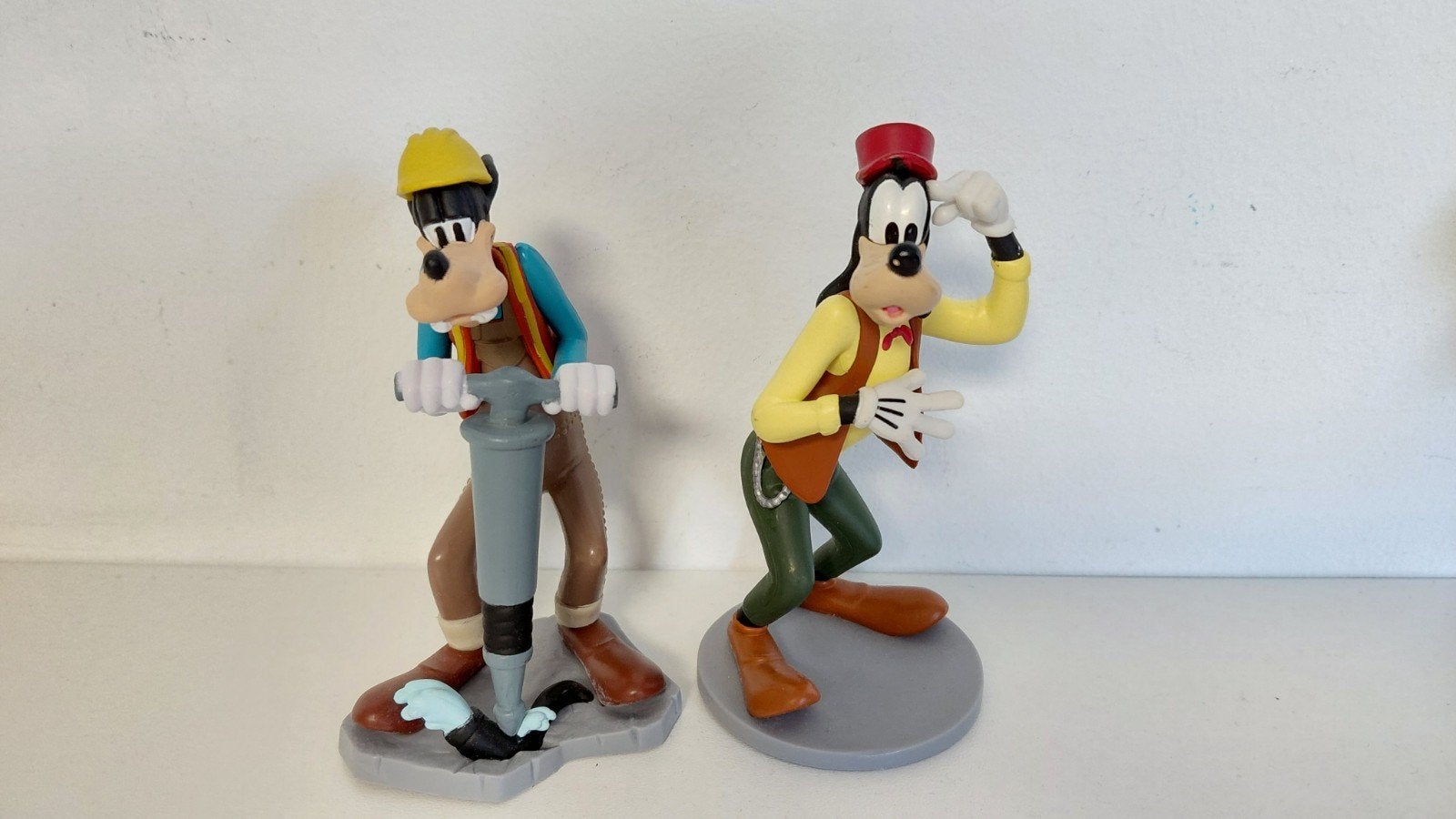 2 Goofy Disney figuren, Ophalen of Verzenden, Zo goed als nieuw