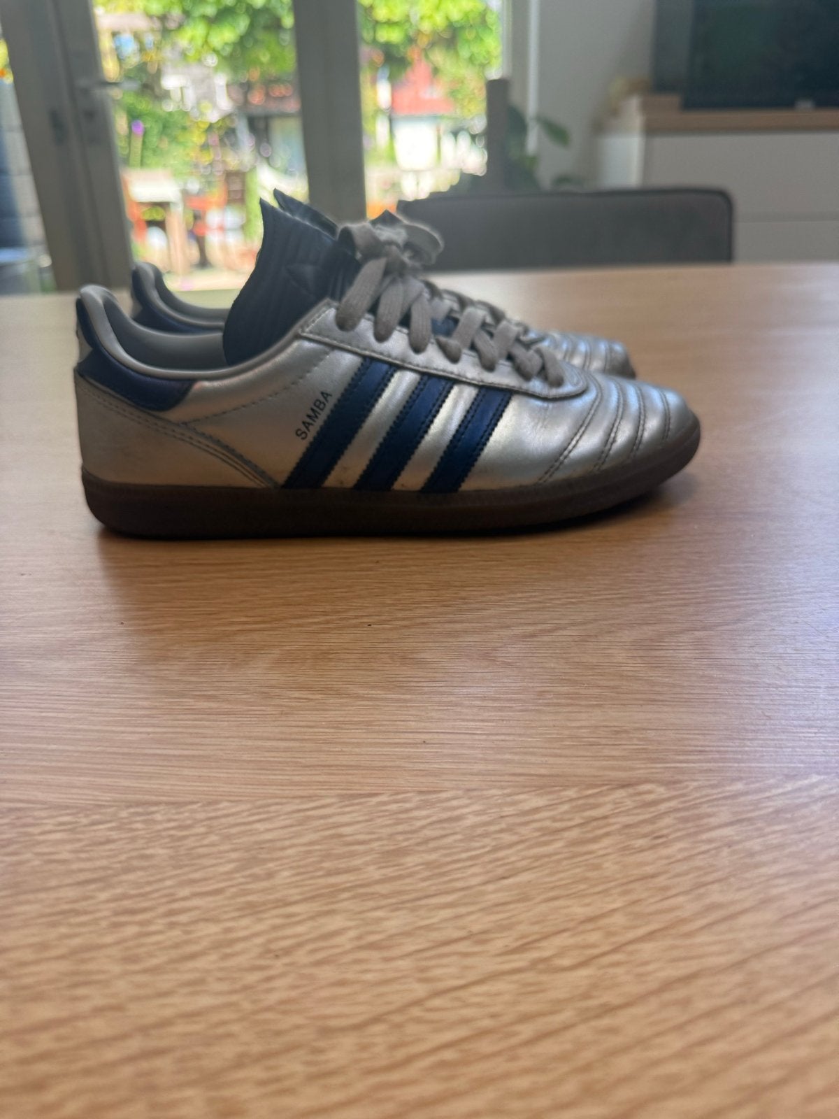 Adidas Samba sneakers zilver/blauw, Ophalen of Verzenden, Gedragen, Overige kleuren, Sneakers of Gympen