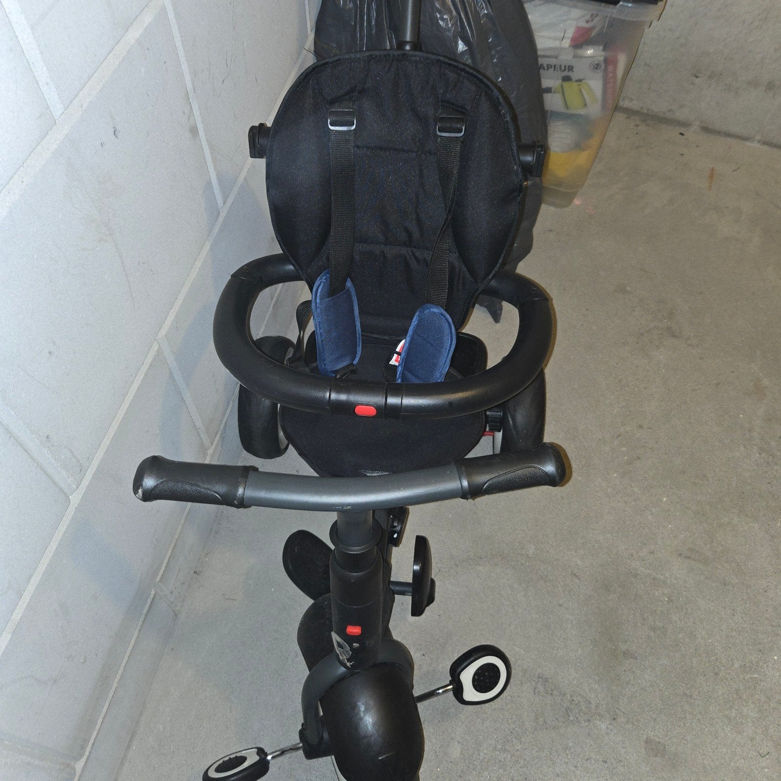 Rito driewieler met duwstang, Ophalen, Rito, Velgrem, Verstelbare zitting