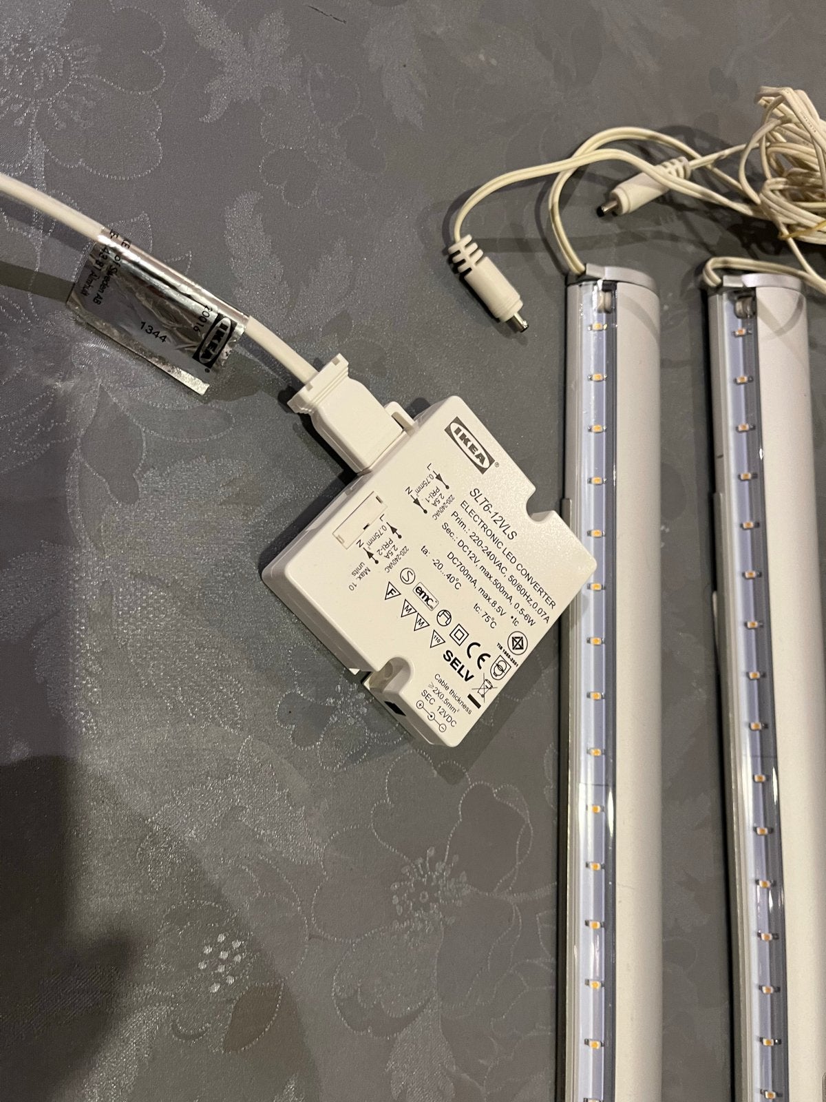 IKEA LED-verlichting met transformator met sensor, Wit, Gebruikt, Kunststof, Ophalen of Verzenden