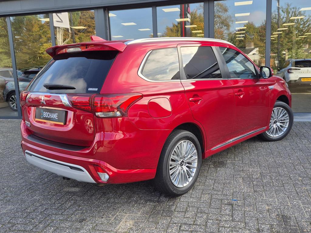Mitsubishi Outlander 2.4 PHEV Intense S | Navigatie | Trekha, Automaat, 4 cilinders, Plug-in hybride, Bedrijf