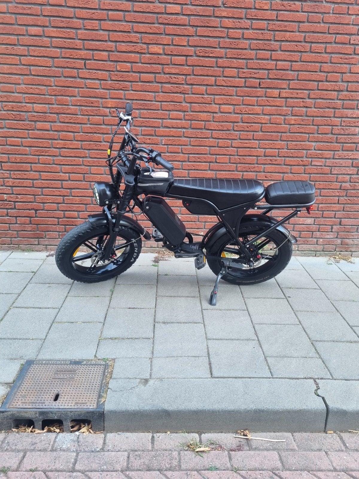 Ouxi V8 Max Fatbike met Dubbele Accu en Alarm, Zo goed als nieuw, 59 cm of meer, 50 km per accu of meer, Ophalen