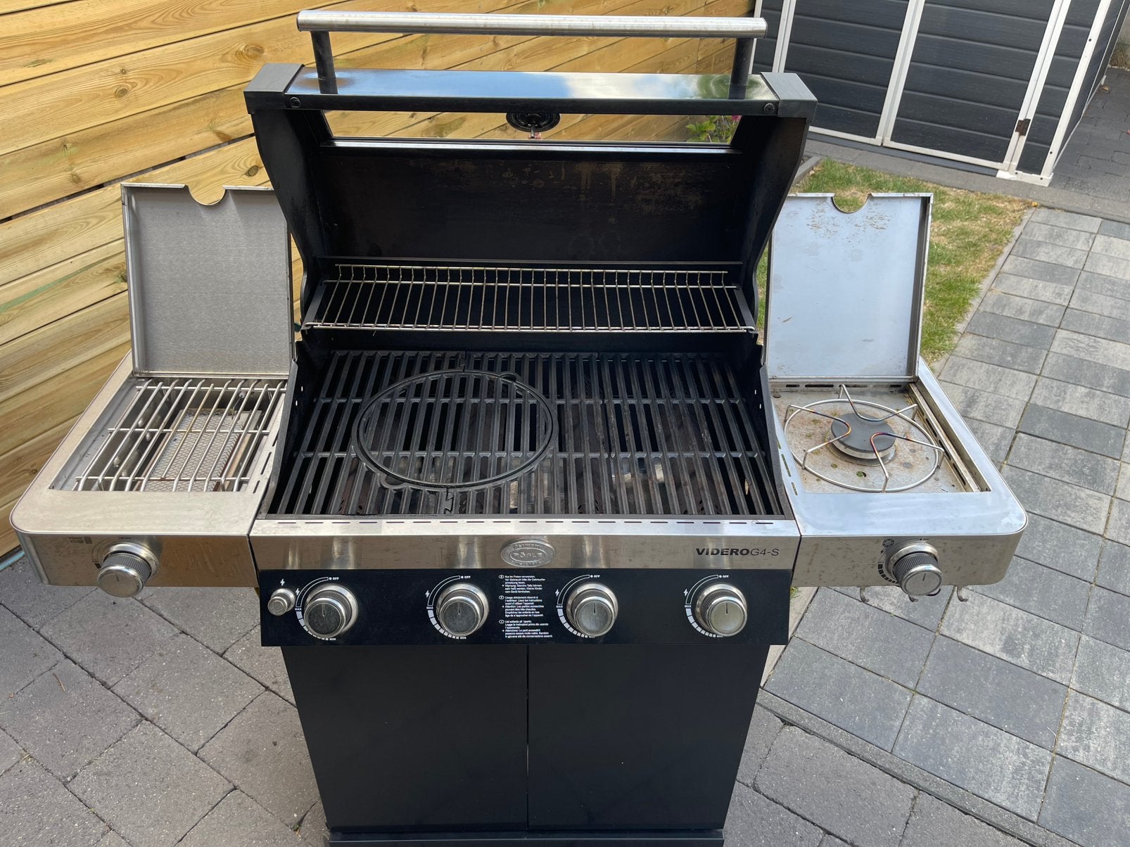Rösle Videro G4-S Gas Grill + Complete BBQ Package, Ophalen, Gebruikt