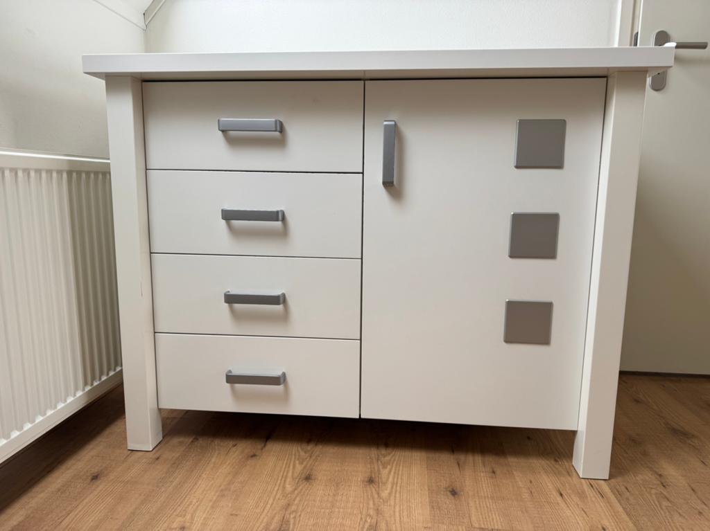Zeer degelijke commode merk Vroomshoop, Ophalen, Gebruikt, 50 tot 70 cm, 100 cm of meer