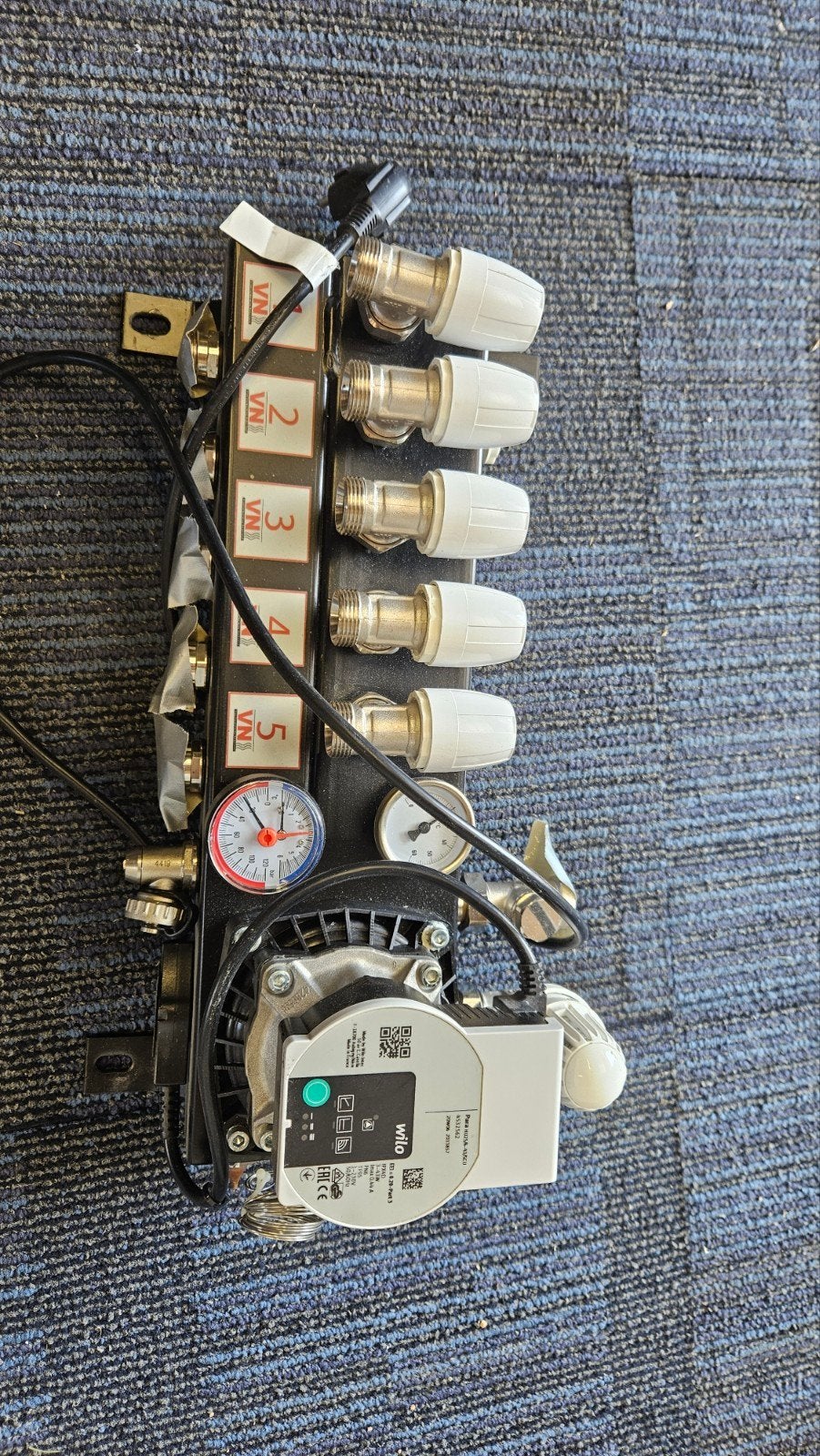 5 groeps Vloerverwarmingsverdeler met inregelventiel, Doe-het-zelf en Verbouw, Verwarming en Radiatoren, Gebruikt, Minder dan 30 cm