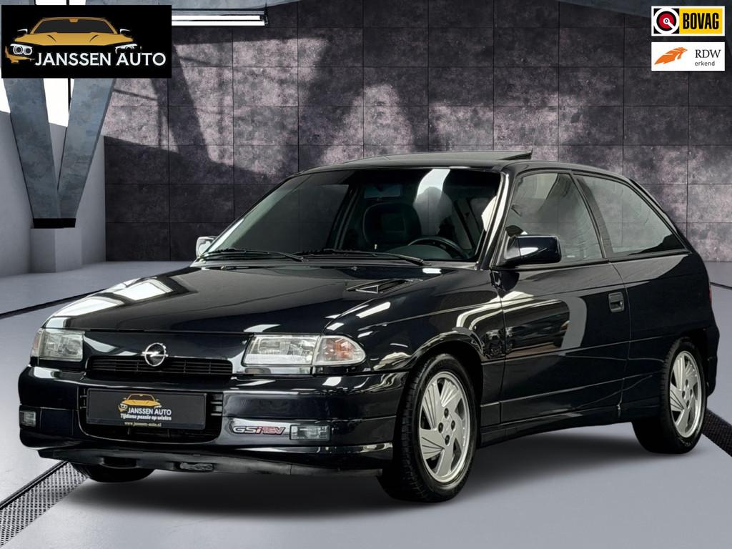 Opel Astra 2.0i-16V GSi | Zeldzaam Mooi | Geheel Origineel |, Auto's, Voorwielaandrijving, 1998 cc, Gebruikt, 4 cilinders