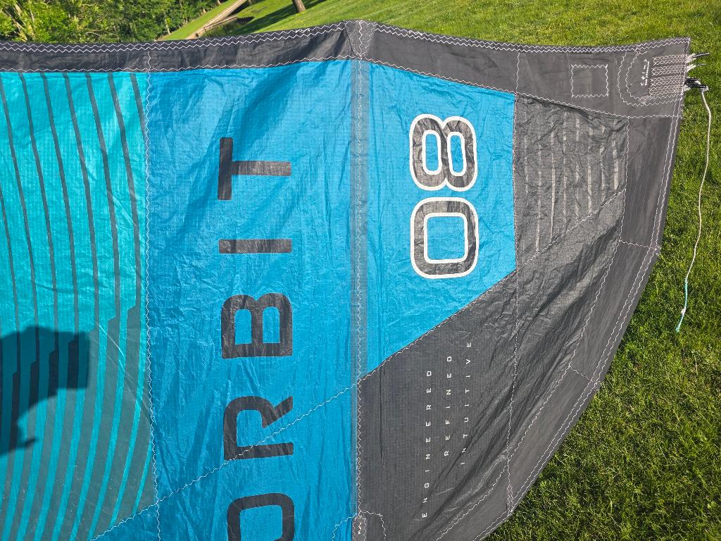 North Orbit kitesurf kites van 10 en 8 m² uit 2024., Watersport en Boten, Twintip, 8 m², Ophalen of Verzenden, Zo goed als nieuw