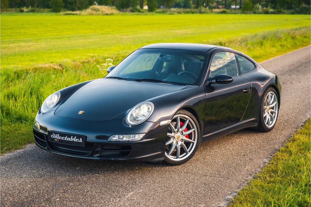 Porsche 911 3.8 Carrera S (bj 2005), Auto's, Porsche, Achterwielaandrijving, Gebruikt, Zwart, 4 stoelen