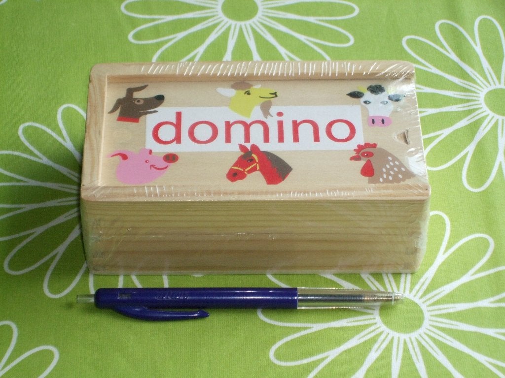 Nieuw in seal: Houten Dieren domino van de Hema, Een of twee spelers, Ophalen of Verzenden, Nieuw, Hema