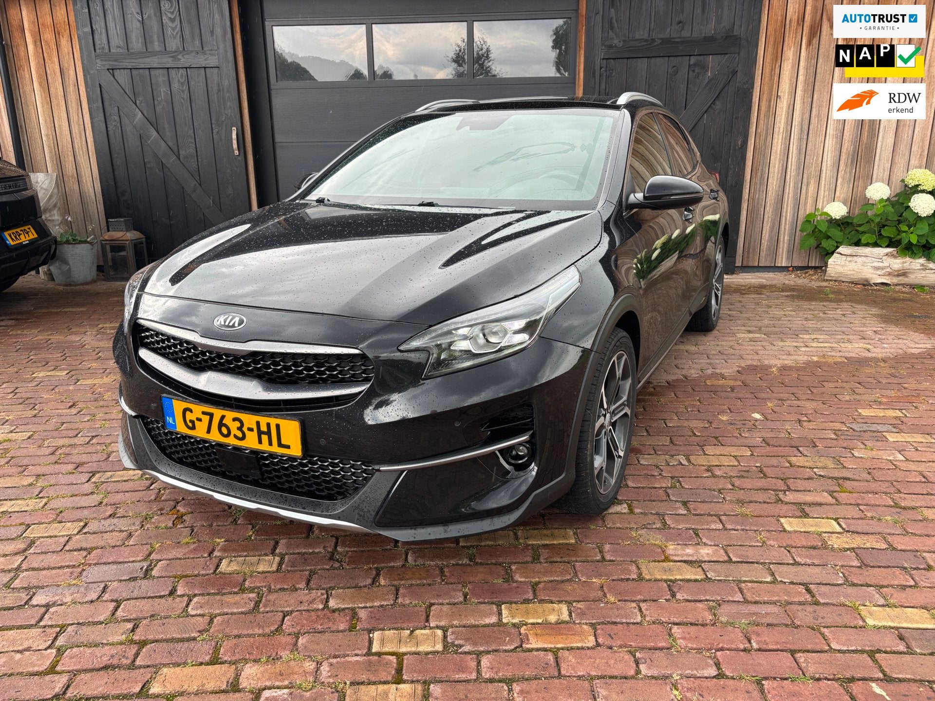 Kia XCeed 1.4 T-GDi DynamicPlusLine, PANO. NAVI,CARPLAY,CAME, Auto's, Leder en Stof, Zwart, Origineel Nederlands, Bedrijf