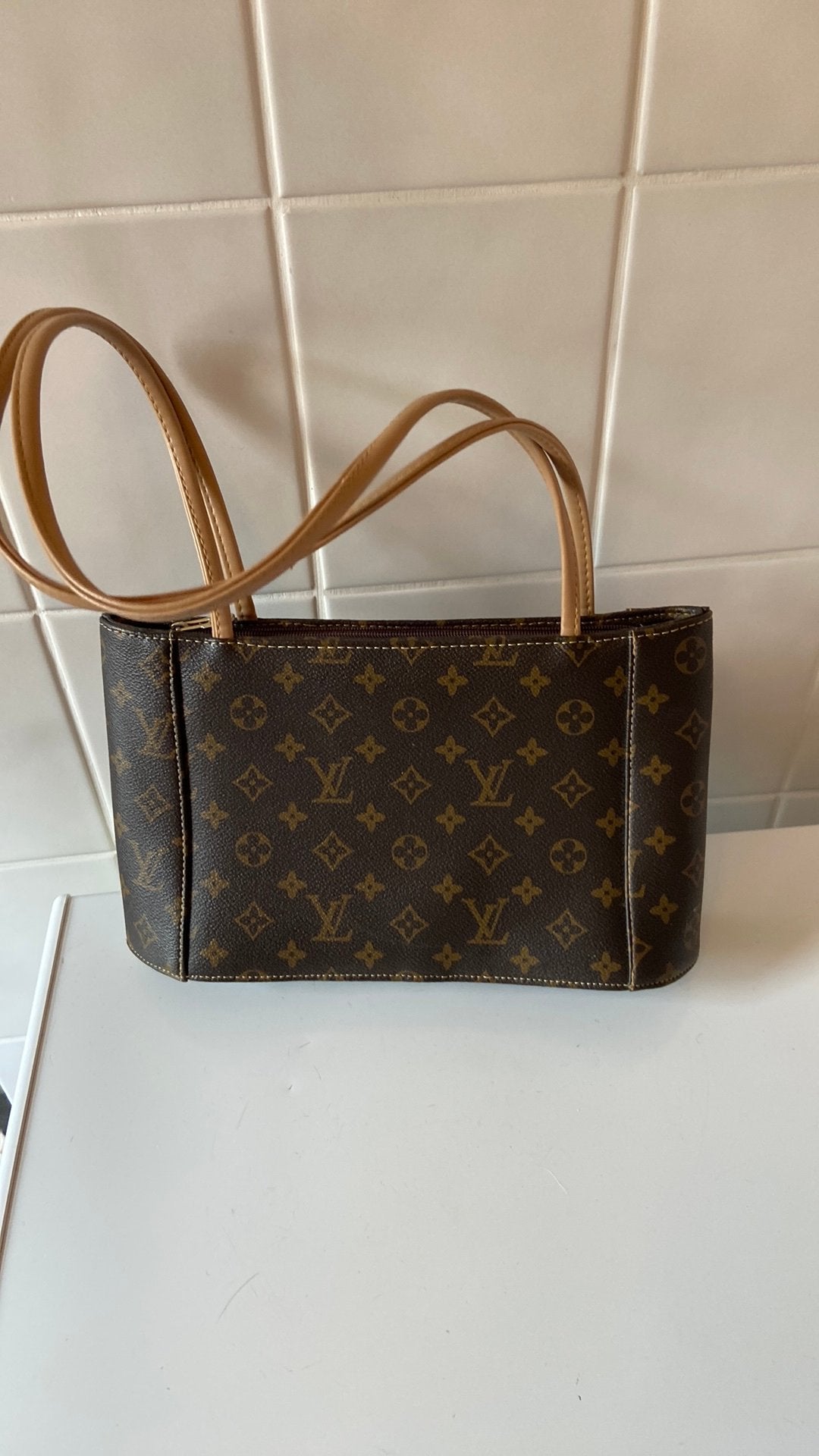 Tas Louis Vuitton 31 cm L 18 cm h 10 cm d, Sieraden, Tassen en Uiterlijk, Tassen | Damestassen, Ophalen of Verzenden, Zo goed als nieuw
