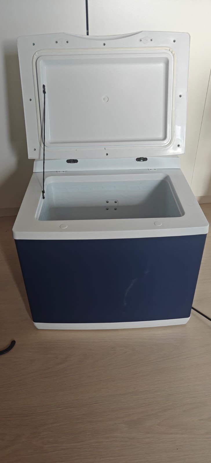 Mobicool koelbox 38 Liter, Caravans en Kamperen, Koelboxen, Zo goed als nieuw, Koeltas, Elektrisch, Ophalen
