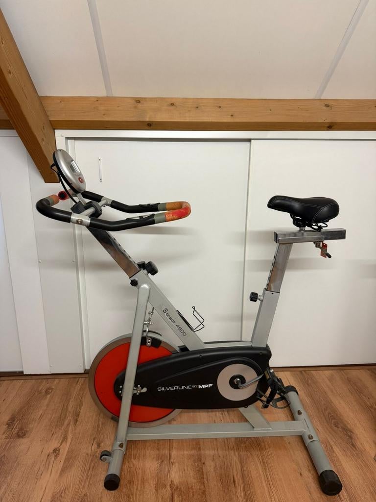 Silverline by MPF S-track 4600 Spinningfiets, Ophalen of Verzenden, Gebruikt, Benen, Spinningfiets