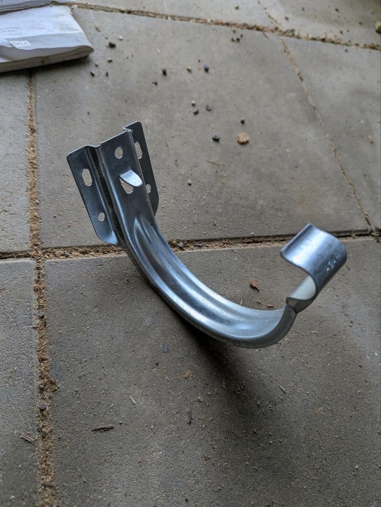 32x 125mm Dakgootbeugels - Zink - Nieuw, Doe-het-zelf en Verbouw, 60 tot 80 mm, Nieuw, Ophalen of Verzenden, Zink
