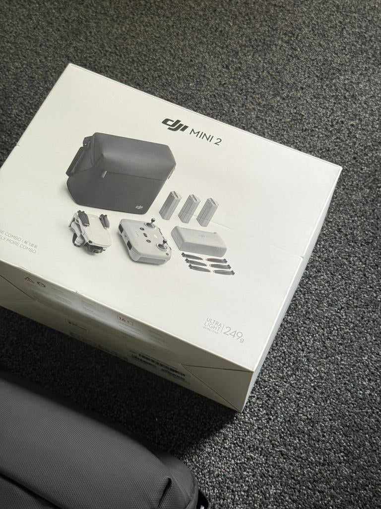 DJI Mini 2 Fly More Combo | inclusief extra’s | nette staat, Ophalen of Verzenden, Zo goed als nieuw