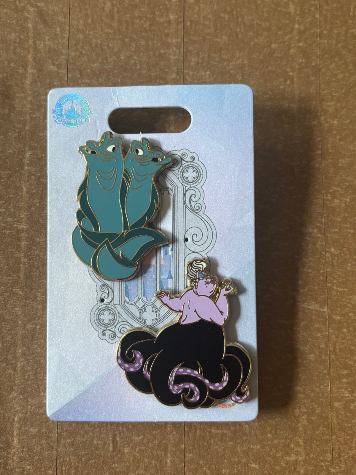 Disney pin 2 pieces: Ursula, Flotsam & Jetsom, Verzamelen, Ophalen of Verzenden, Zo goed als nieuw