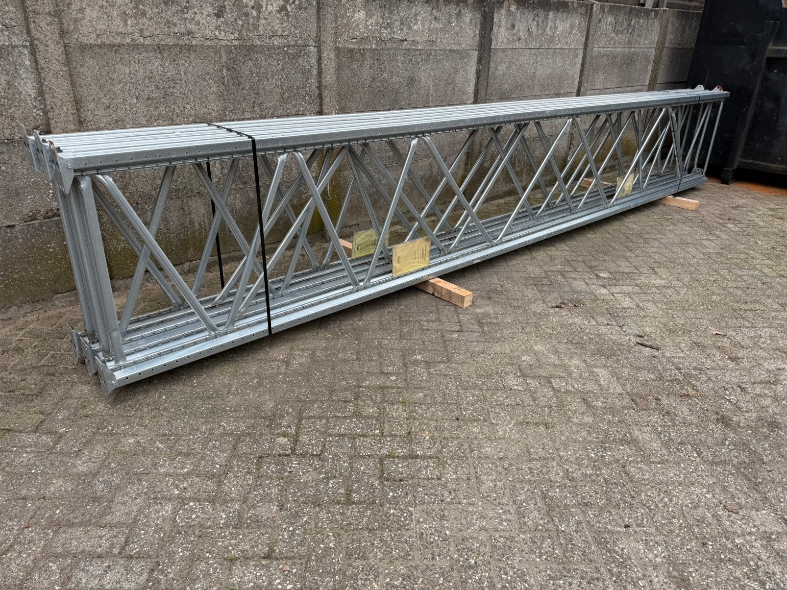Metalsistem gebruikte palletstelling Lange liggers l netjes, Ophalen of Verzenden