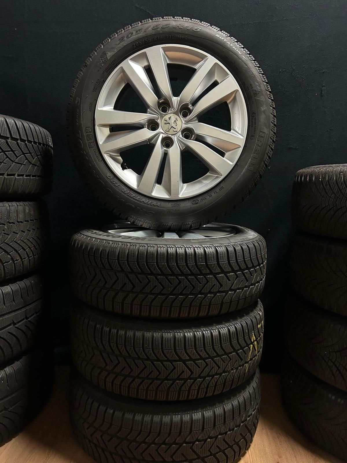 Originele Peugeot 308 5X108 velgenset + Pirelli Winterbanden, Ophalen, Gebruikt, -, -