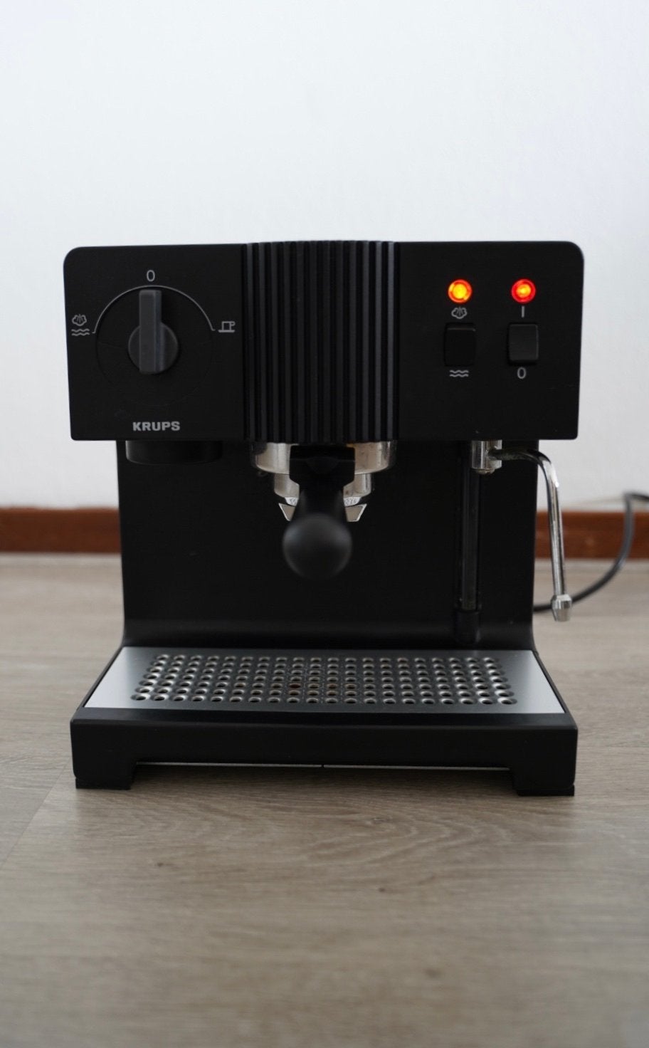 Vintage Krups Espresso Apparaat, Afneembaar waterreservoir, Gebruikt, Espresso apparaat, Gemalen koffie