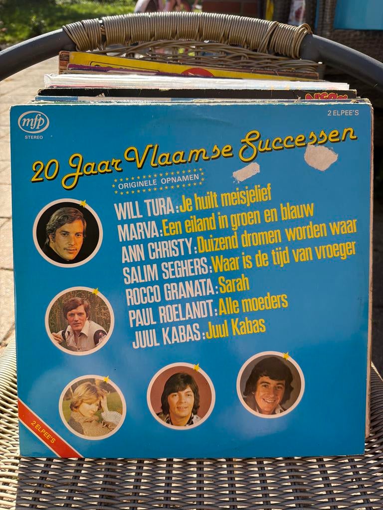 T2.  20 Jaar Vlaamse Successen  2 LP met originele opnamen, Cd's en Dvd's, Vinyl | Nederlandstalig, Gebruikt, Ophalen of Verzenden