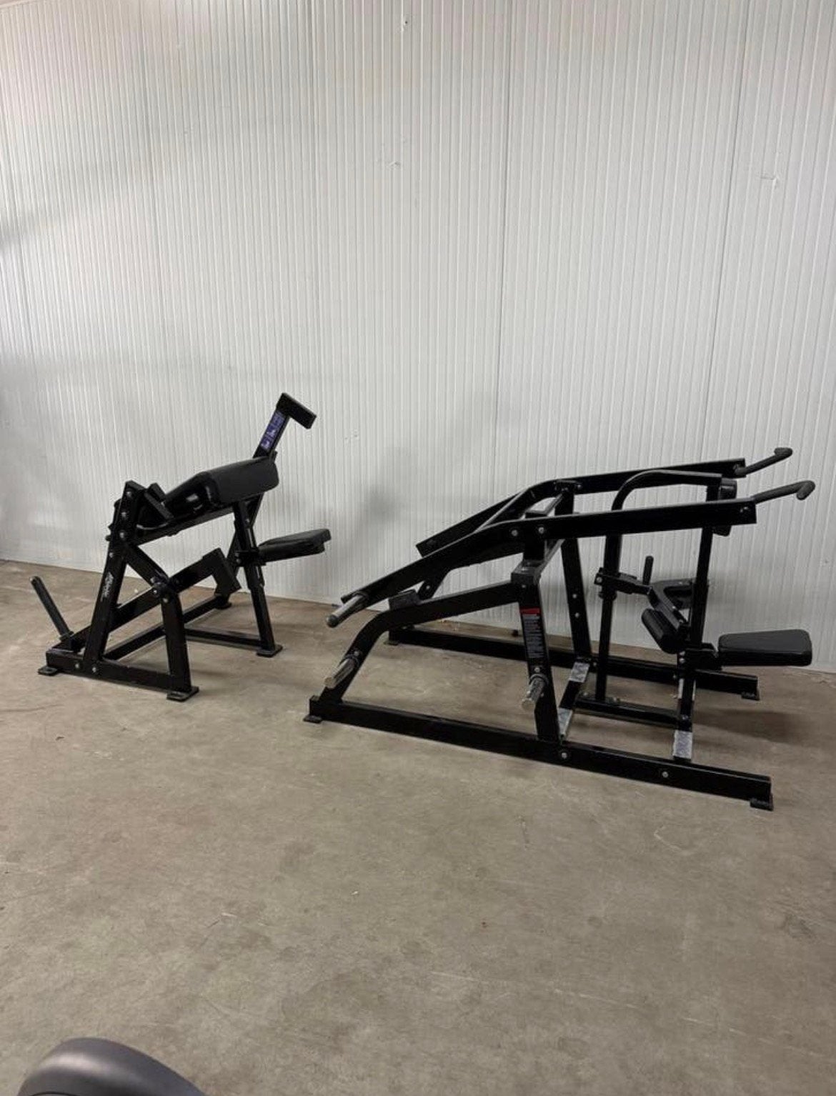 Athletic Performance Tricep dip / Bicep curl / 2 machines