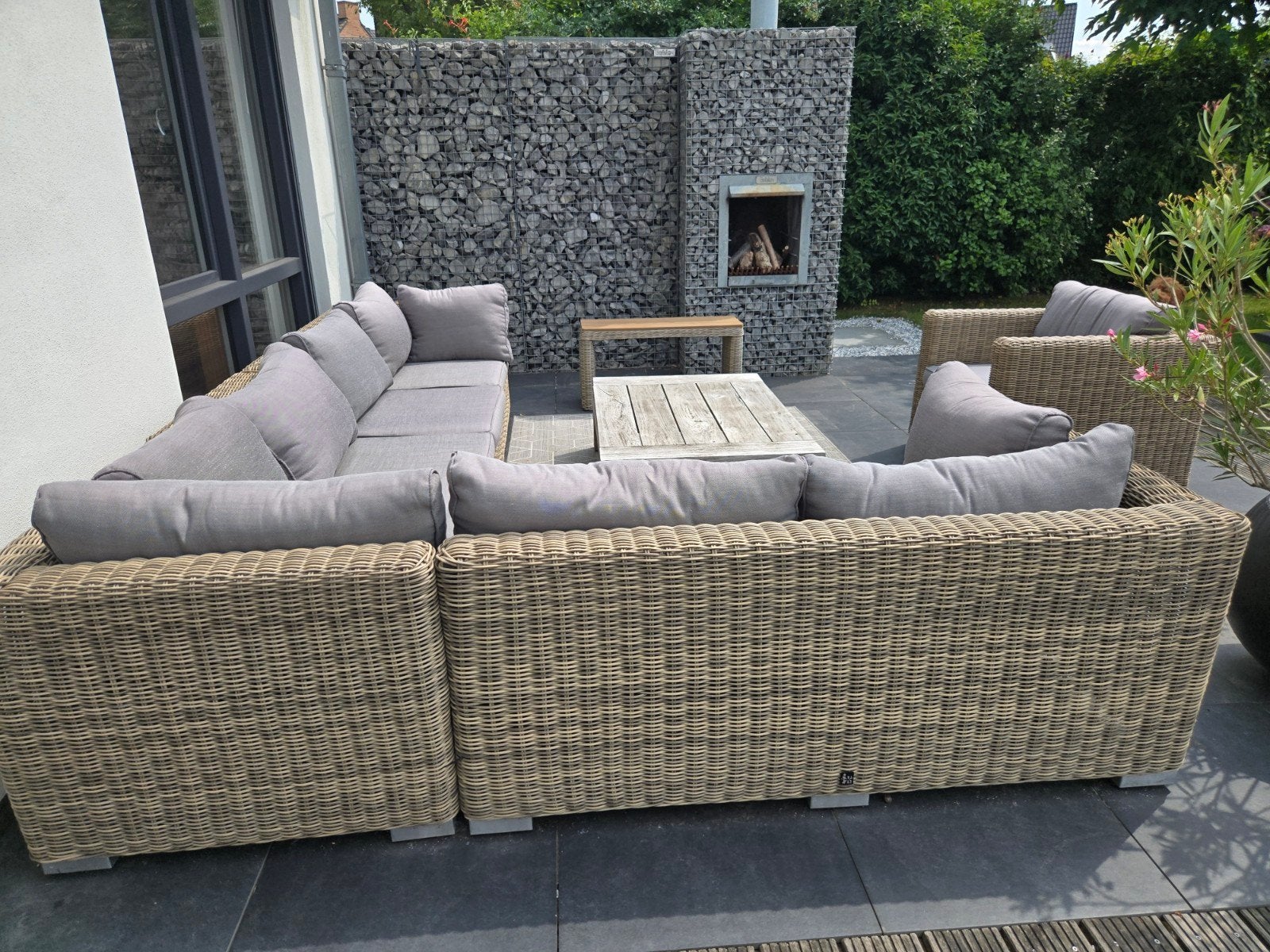 Loungeset Intratuin - Hoekbank, stoel, bankje en salontafel, Ophalen, Gebruikt, 6 zitplaatsen, Bank