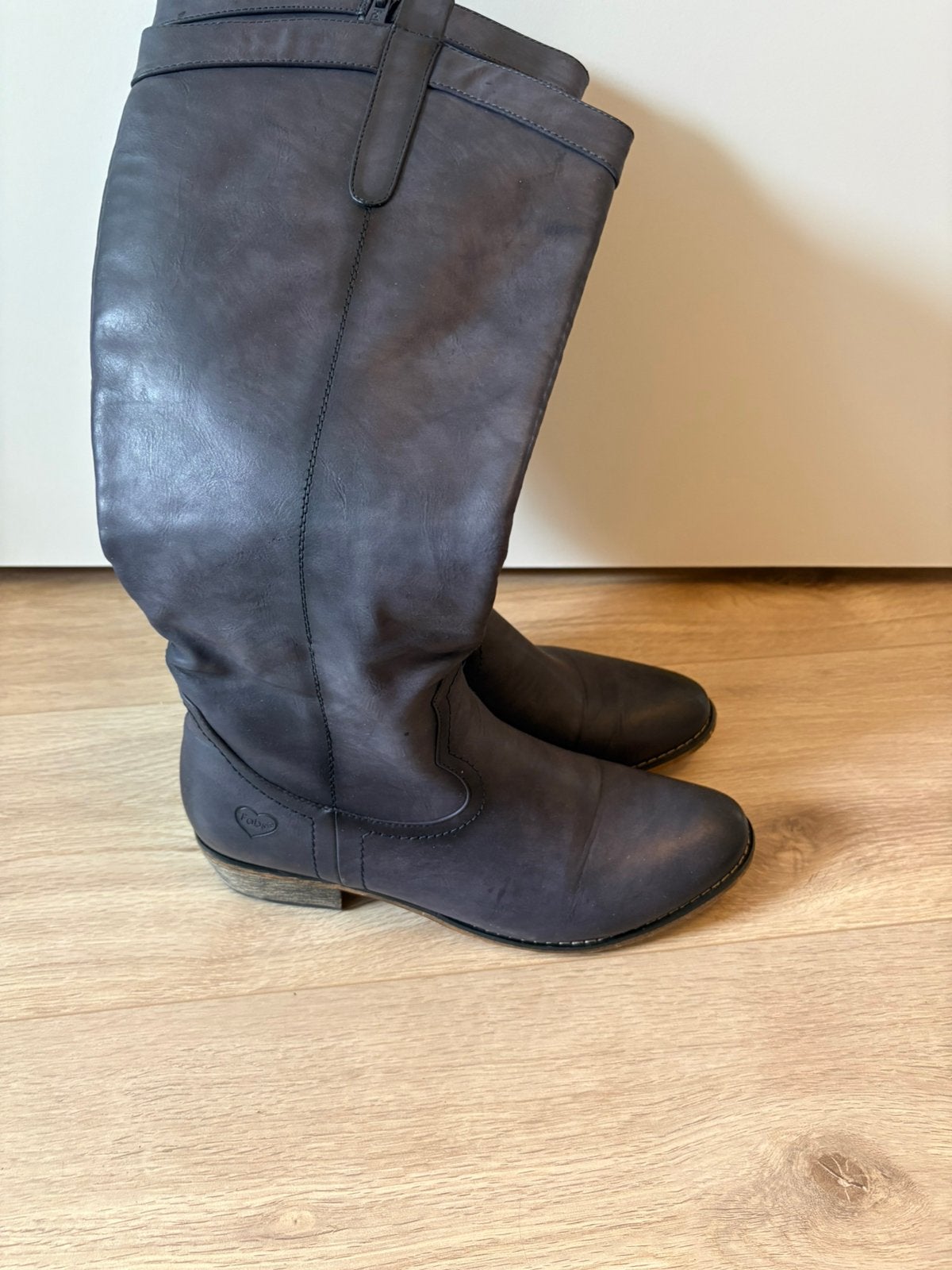 Zo goed als nieuwe Fabs laarzen donker grijs mt 40, Ophalen of Verzenden, Zo goed als nieuw, Grijs, Hoge laarzen