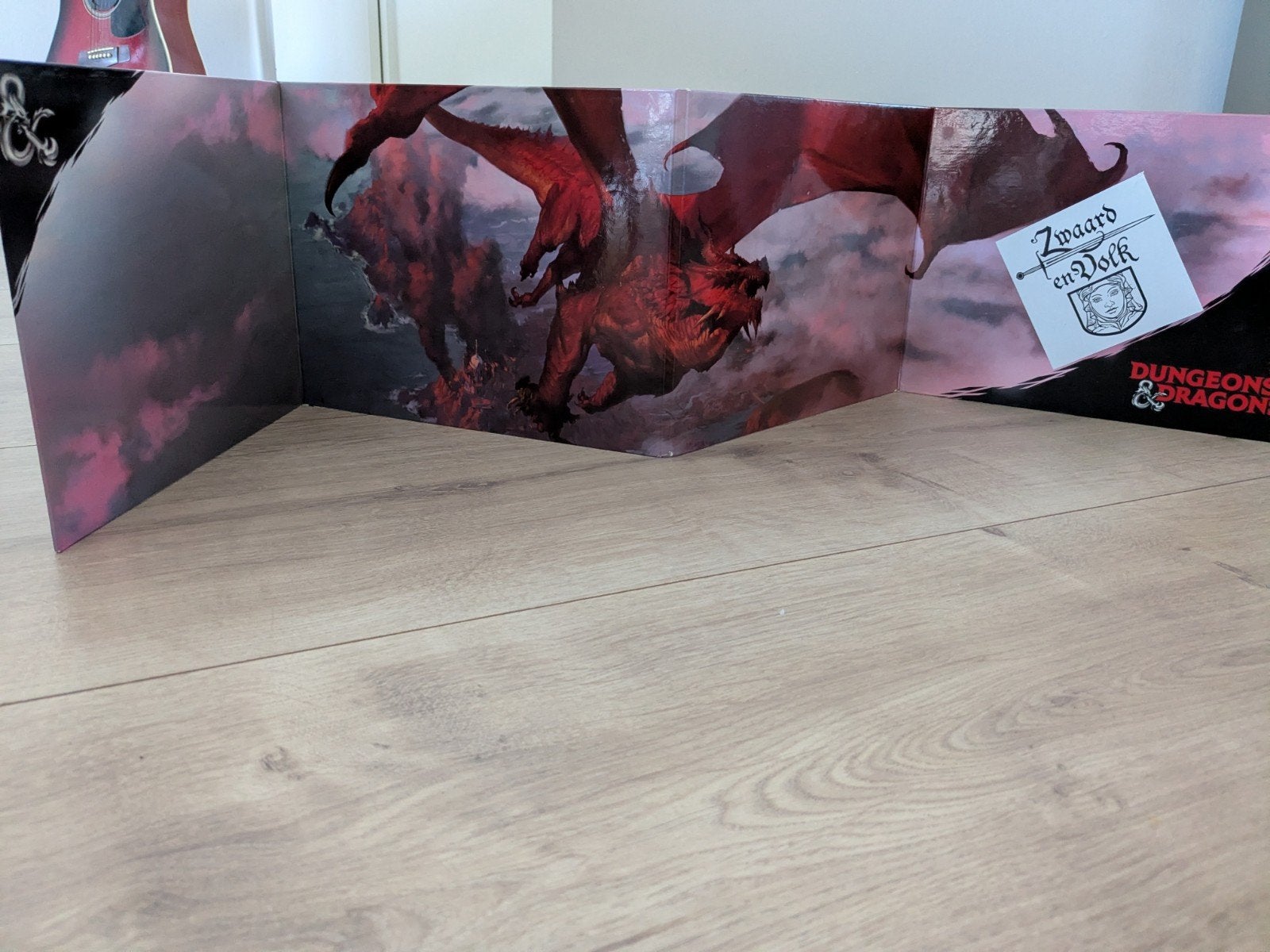 dungeon Master Screen (5th edition, reincarnate), Ophalen of Verzenden, Nieuw, Tapijt