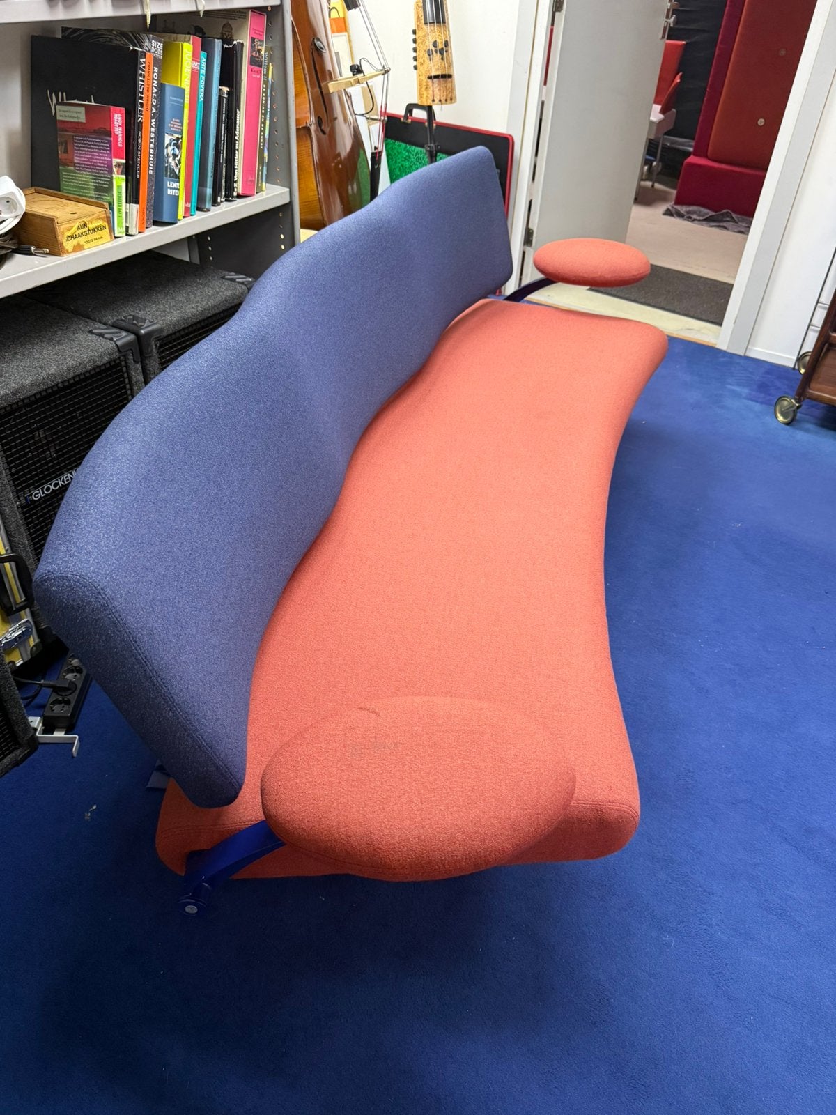 Artifort Orbit. Memphis Design. Jaren 80-90 3-zitsbank, Ophalen, Gebruikt, 150 tot 200 cm, Driepersoons