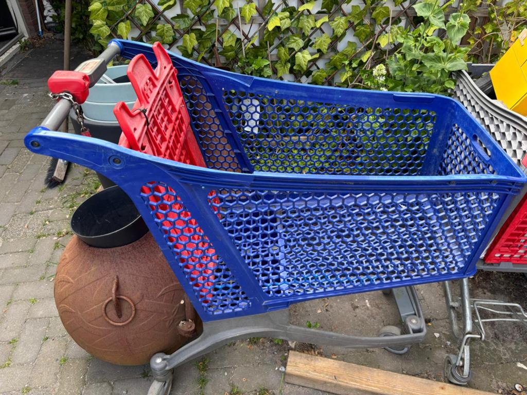 Winkelwagen van oude Deen winkel keten, 60 tot 80 liter, Ophalen of Verzenden, Gebruikt, Transportkar